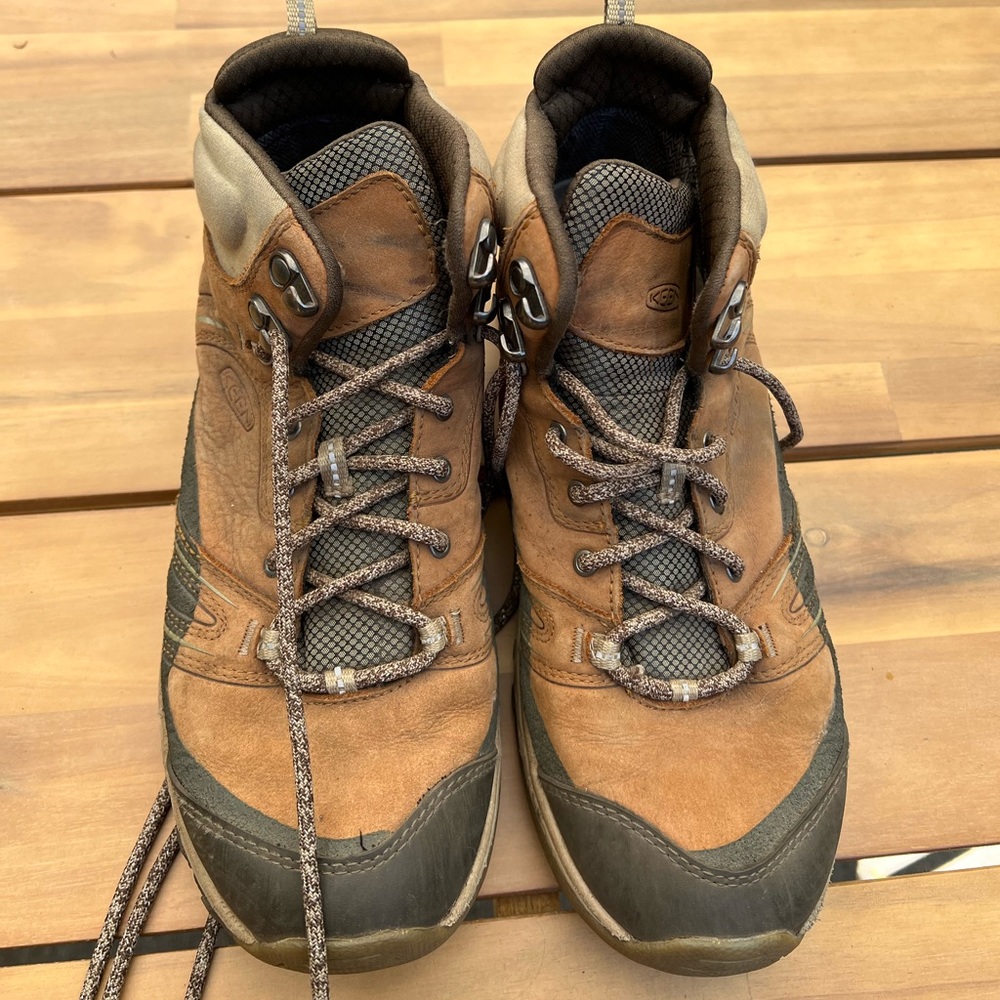 Women’s keen hiking boot